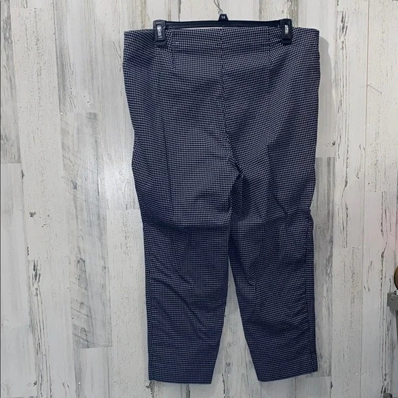 Women’s Dalia Black and White Checkered Pants - Picture 3 of 3